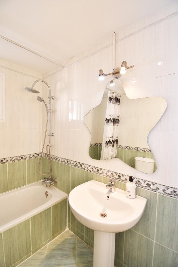 Apartamento De La Croix Lägenhet Fuengirola Exteriör bild